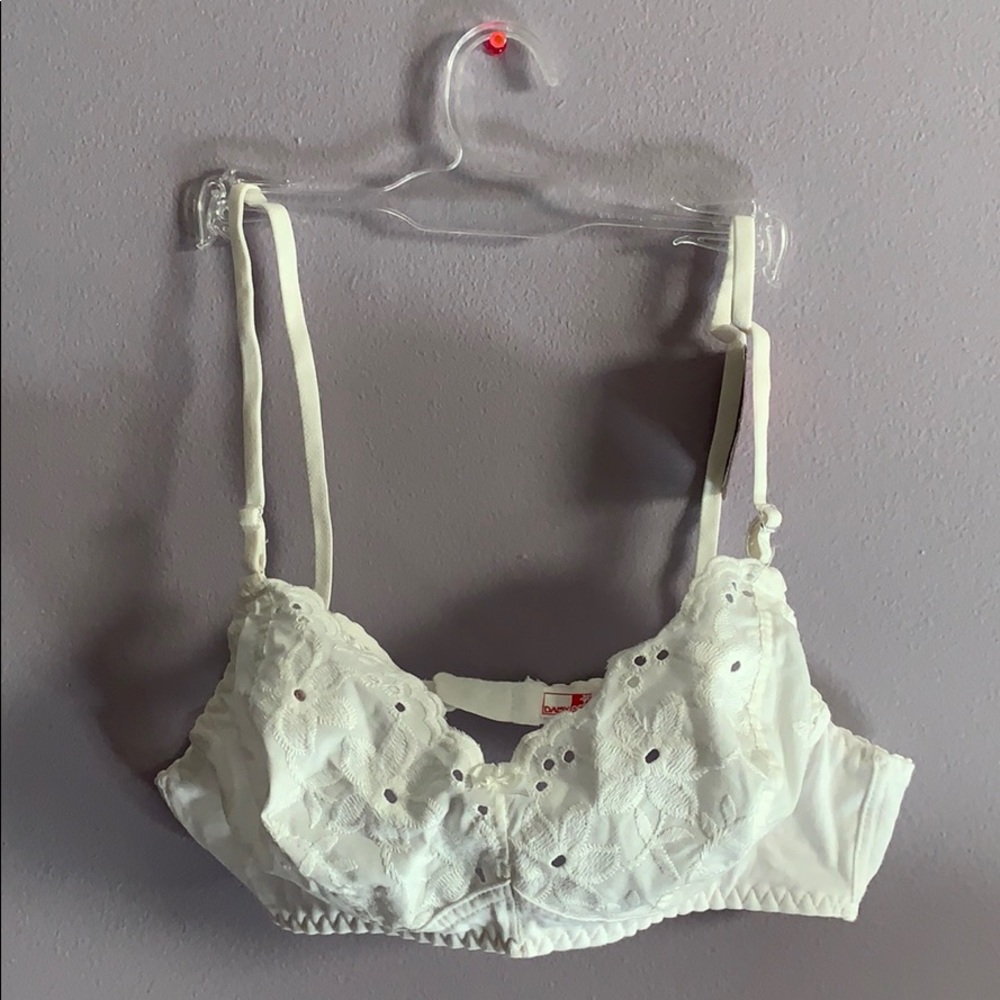 Never been worn before white bralette